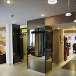 Hotel Pierre Nicole Paris