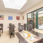 Pierre Nicole Otel 2*