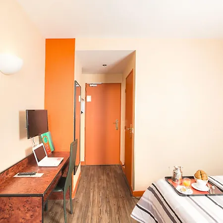 Pierre Nicole Hotell