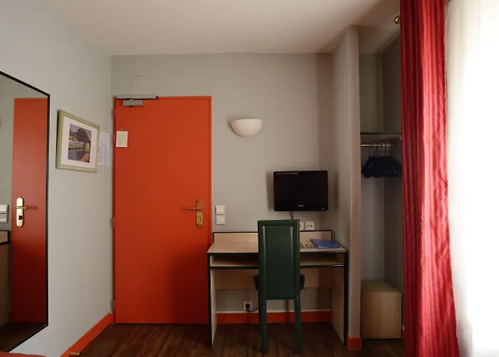 オテル ピエール ニコール パリ