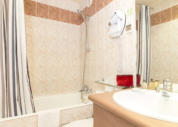 オテル ピエール ニコール