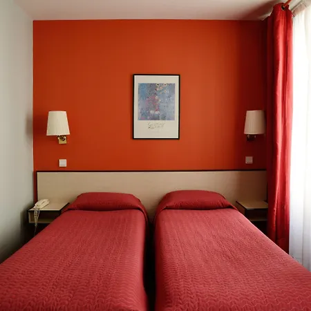 Hotel Pierre Nicole Paris